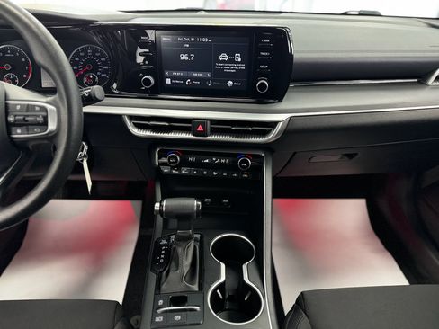 Used 2021 Kia K5 LX image 20