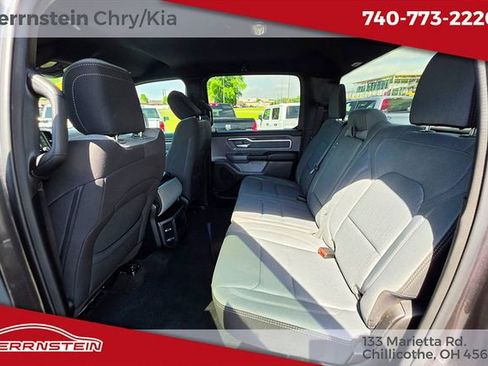 Used 2022 RAM 1500 Big Horn AWD/4WD image 16