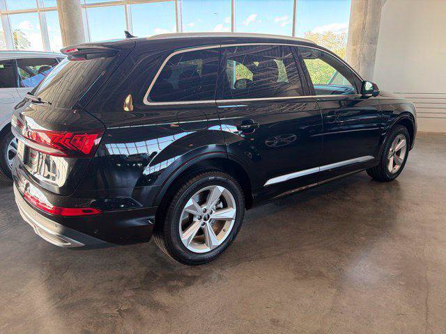 Certified 2023 Audi Q7 2.0T Premium w/ Convenience Package AWD/4WD image 6