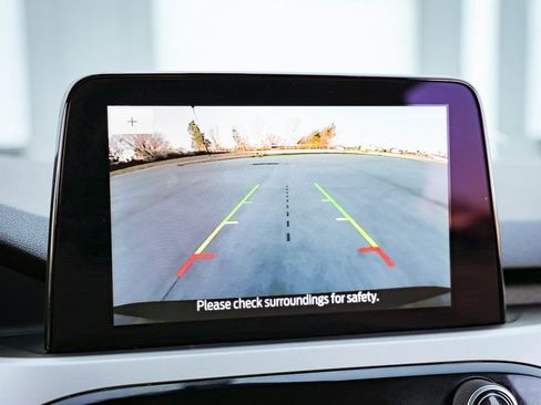 Used 2022 Ford Escape SE w/ Cold Weather Package image 11