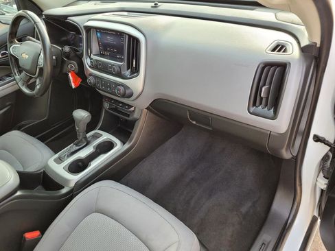 Used 2020 Chevrolet Colorado LT image 10