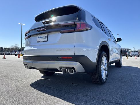 New 2026 GMC Acadia Elevation w/ Elevation Premium Package image 10