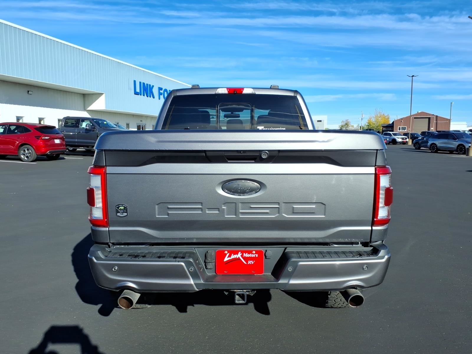 Used 2022 Ford F150 Lariat w/ Equipment Group 502A High AWD/4WD image 4