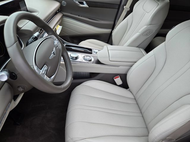 Used 2024 Genesis GV80 2.5T AWD/4WD image 9
