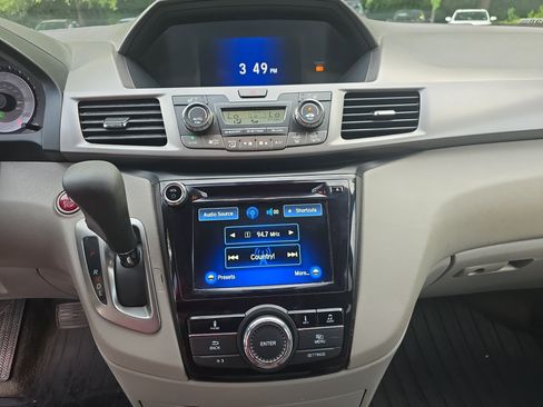 Used 2016 Honda Odyssey EX-L image 18