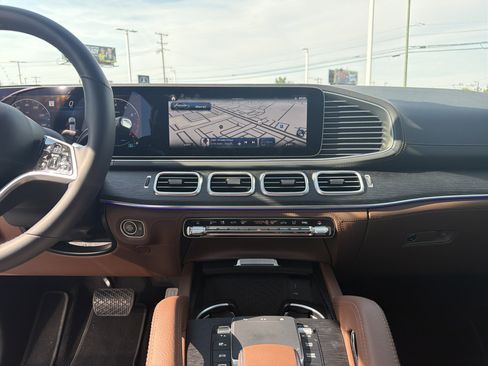 Used 2026 Mercedes-Benz GLE 580 4MATIC image 31