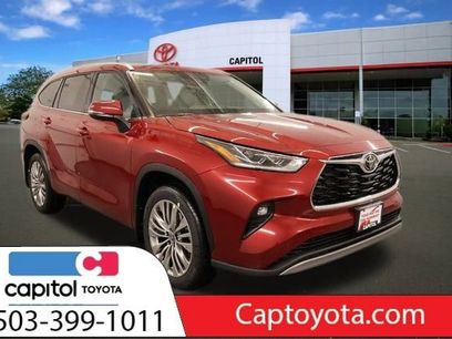 New 2026 Toyota Highlander Platinum