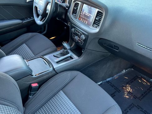 Used 2023 Dodge Charger SXT w/ Blacktop Package image 15