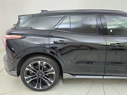 Used 2025 Chevrolet Blazer EV SS image 6