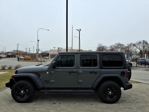 Used 2021 Jeep Wrangler Unlimited Sport AWD/4WD image 4