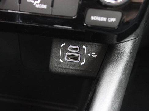 New 2026 Jeep Compass Latitude AWD/4WD image 40