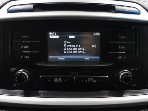 Used 2018 Kia Sorento LX AWD/4WD image 26