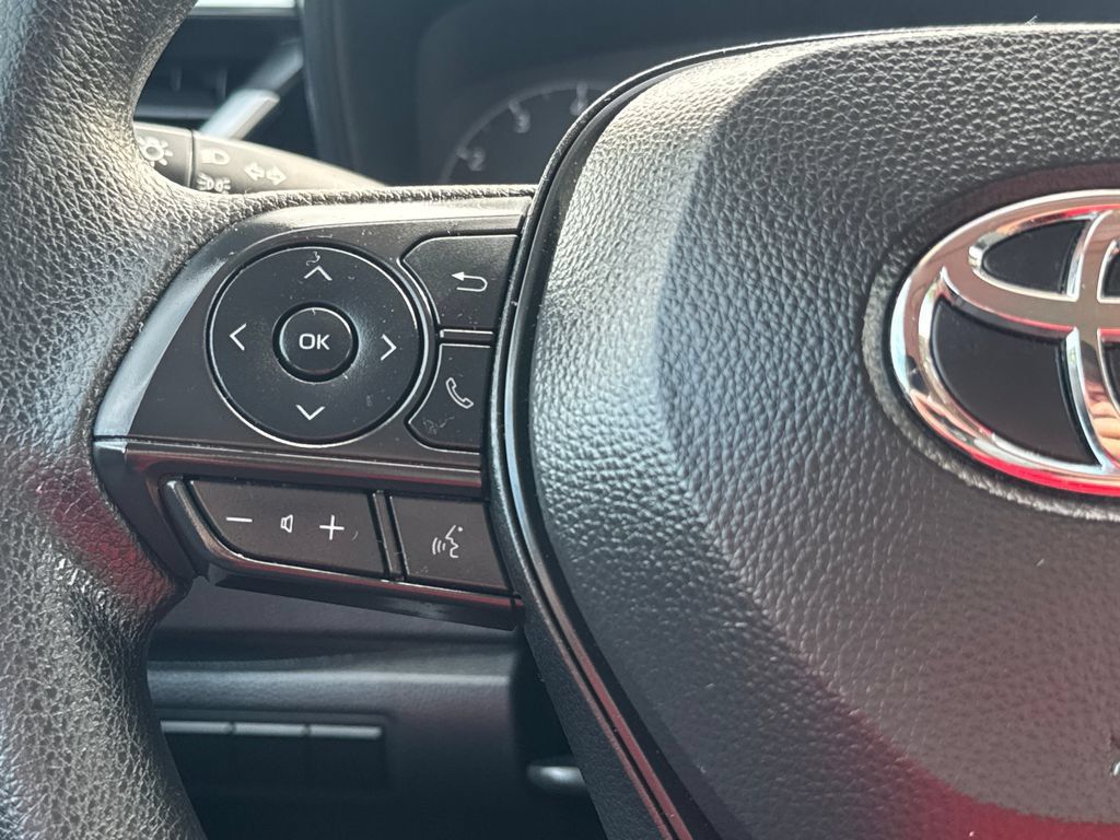 Used 2024 Toyota Corolla LE FWD image 19