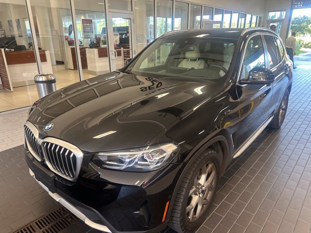 Used 2023 BMW X3 xDrive30i w/ Premium Package AWD/4WD image 1