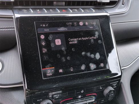 Certified 2024 Jeep Grand Cherokee L Laredo image 22