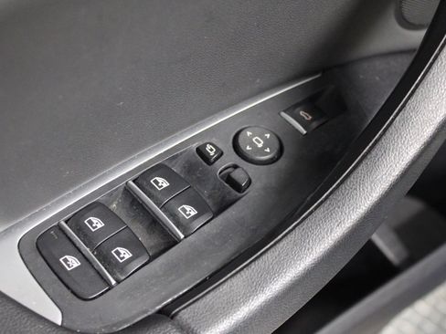 Used 2019 BMW X3 sDrive30i image 16