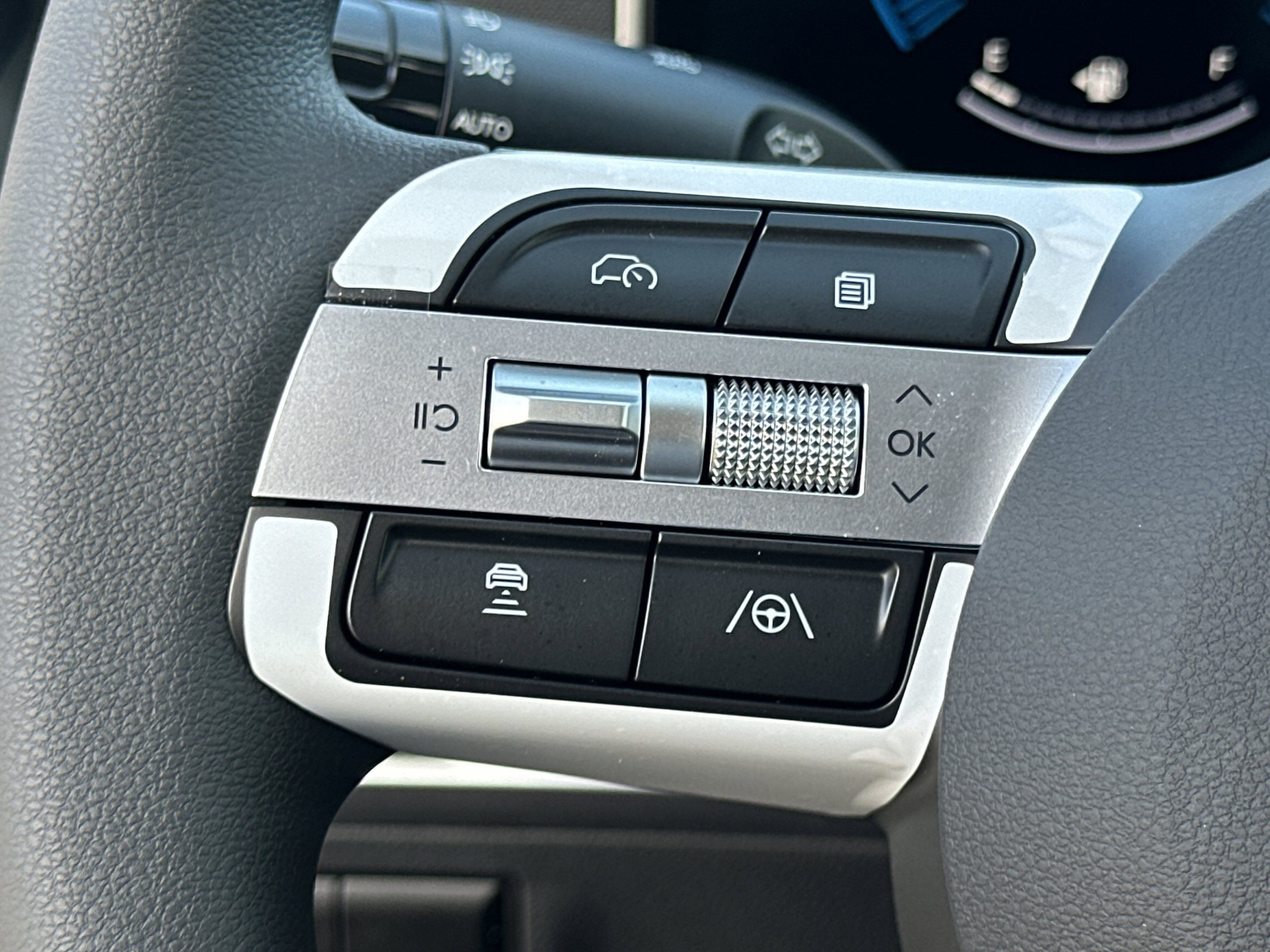 New 2026 Hyundai Tucson SEL FWD image 15