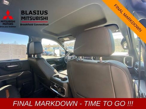 Used 2022 GMC Sierra 3500 AT4 w/ Gooseneck/5TH Wheel Package image 32