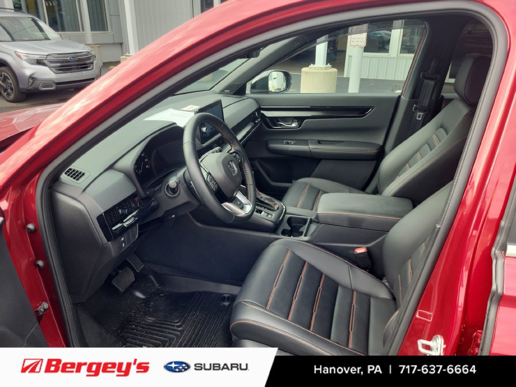 Used 2025 Honda CR-V Sport Touring image 8