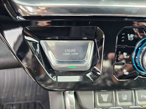 New 2026 GMC Sierra 3500 Denali AWD/4WD image 29