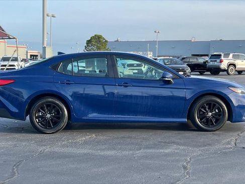 Certified 2025 Toyota Camry LE image 6