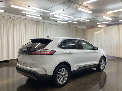 Used 2022 Ford Edge SEL AWD/4WD image 5
