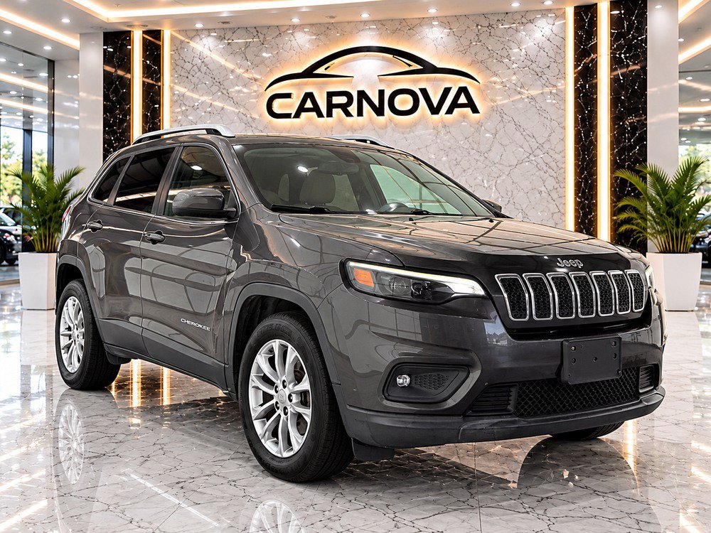 Used 2019 Jeep Cherokee Latitude Plus FWD image 1