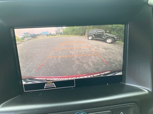 Used 2022 GMC Terrain SLE w/ Driver Convenience Package AWD/4WD image 27