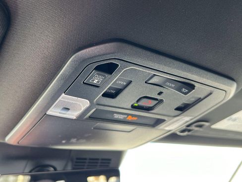 New 2024 Toyota Tacoma TRD Off-Road image 28