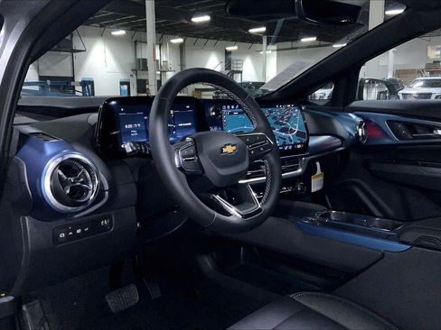 New 2026 Chevrolet Equinox EV LT FWD image 7
