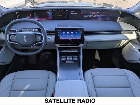 New 2026 Lincoln Nautilus Premier image 12