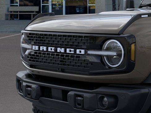 New 2026 Ford Bronco Badlands AWD/4WD image 19