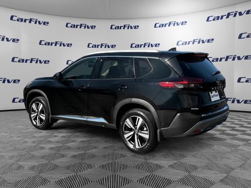 Used 2023 Nissan Rogue SL w/ SL Premium Package image 3