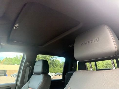 Used 2026 GMC Sierra 2500 AT4 AWD/4WD image 16