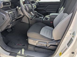 New 2025 Toyota 4Runner 4WD video 4