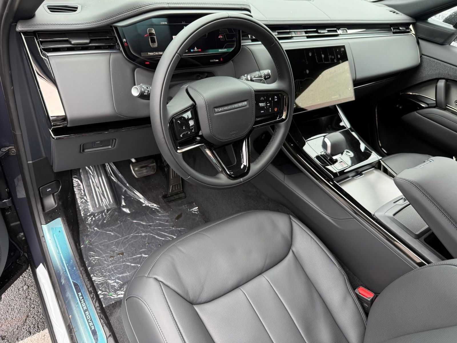 New 2027 Land Rover Range Rover Sport Dynamic SE AWD/4WD image 13