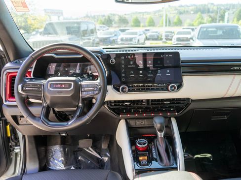 Used 2023 GMC Canyon AT4X AWD/4WD image 14