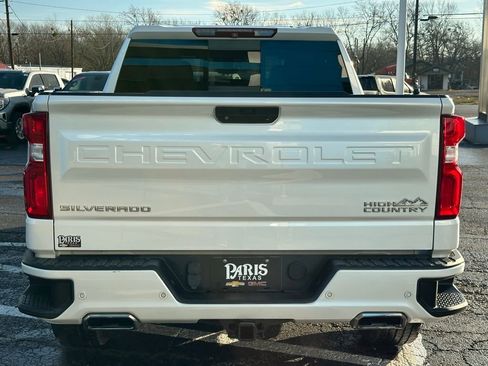 Used 2019 Chevrolet Silverado 1500 High Country w/ Technology Package image 5