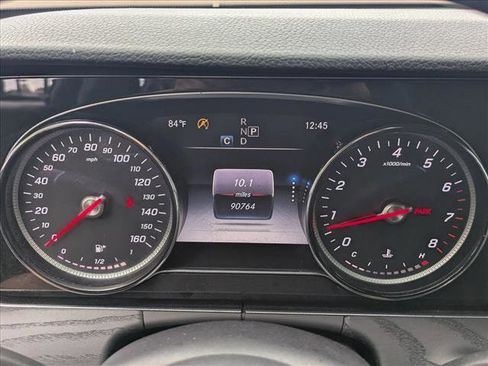 Used 2020 Mercedes-Benz E 350 Sedan image 11