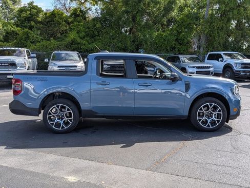 Used 2025 Ford Maverick Lariat w/ 4K Tow Package image 5