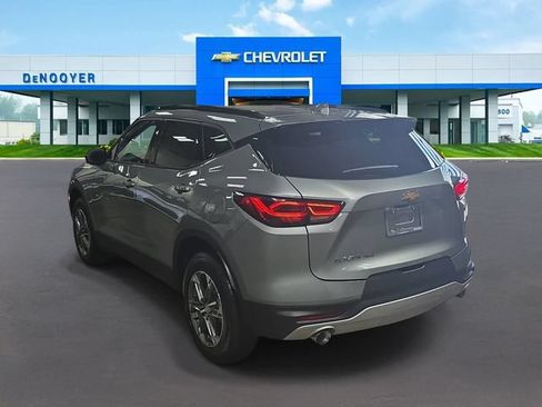 New 2026 Chevrolet Blazer LT w/ Convenience Package AWD/4WD image 9