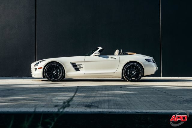Used 2012 Mercedes-Benz SLS AMG Roadster image 62