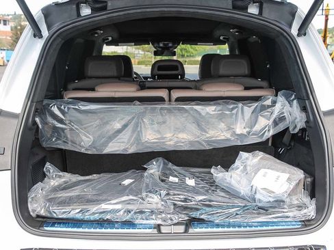 New 2026 Mercedes-Benz GLS 580 4MATIC image 26