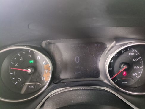 Used 2018 Jeep Compass Limited w/ Navigation Group image 17