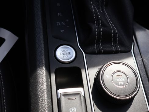 Used 2023 Volkswagen Atlas SEL image 27