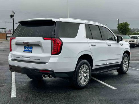 Used 2023 GMC Yukon Denali AWD/4WD image 6