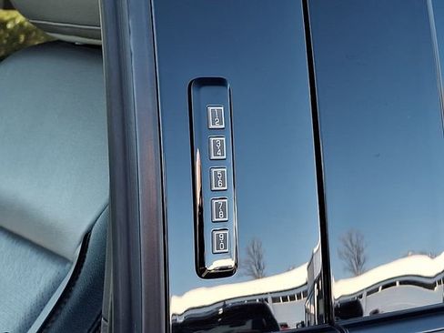 Used 2022 Ford F150 Lightning Lariat w/ Tow Technology Package image 30