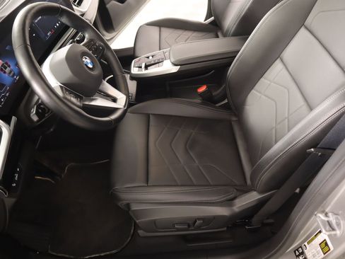 Used 2025 BMW X1 xDrive28i image 11