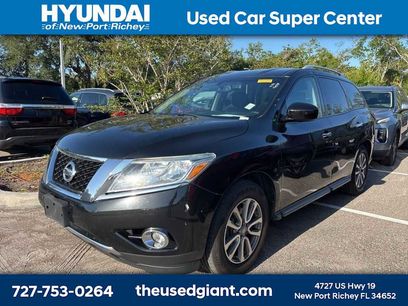 Used 2015 Nissan Pathfinder SV