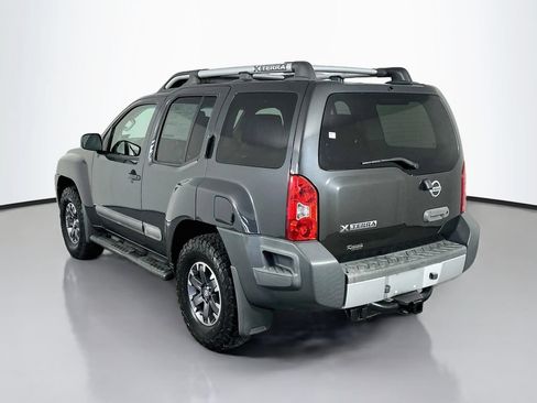 Used 2015 Nissan Xterra S AWD/4WD image 5